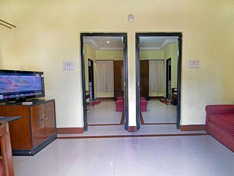 Hotel Dolphin Дигха Экстерьер фото